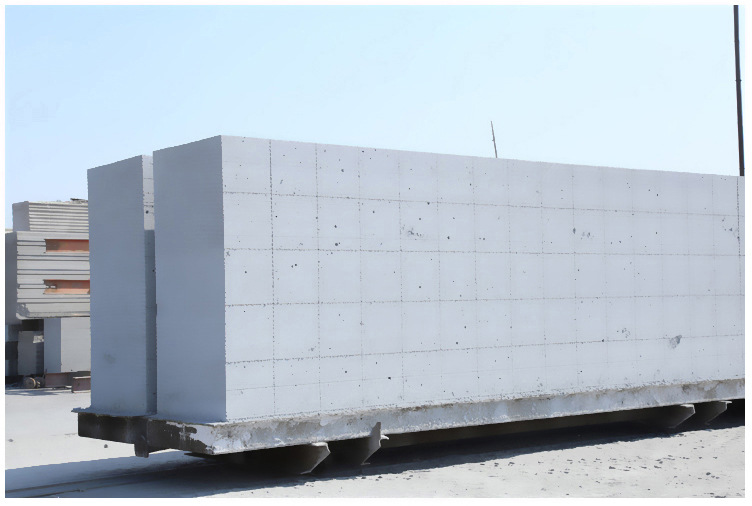 白下加气块 加气砌块 轻质砖气孔结构及其影响因素